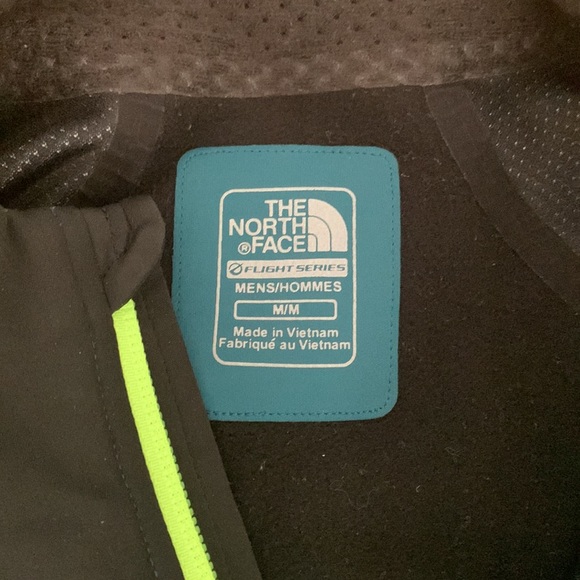 MENS NORTH FACE WINDSTOPPER - MEDIUM - Picture 4 of 7